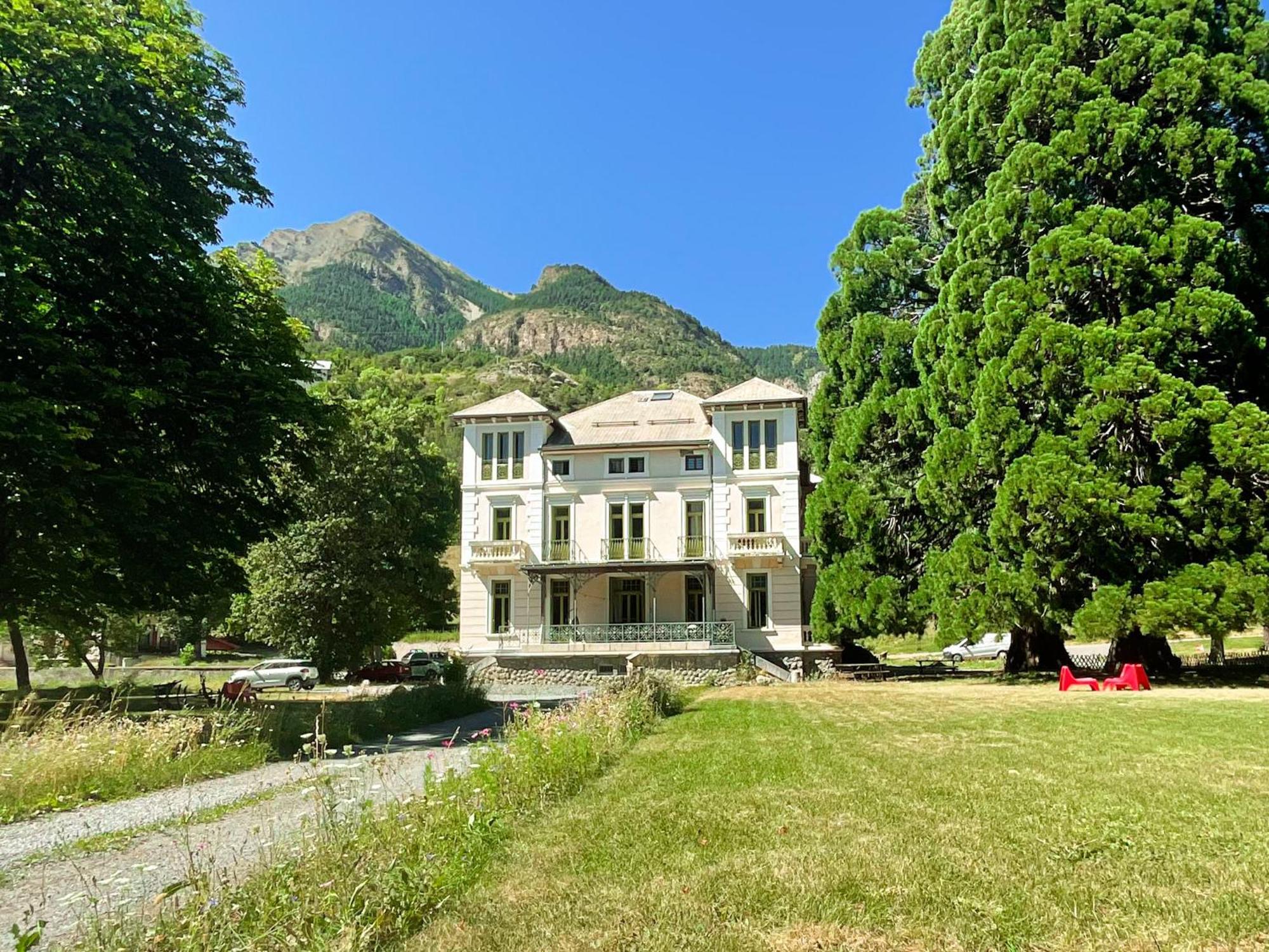 Villa Sequoia جوسيير المظهر الخارجي الصورة